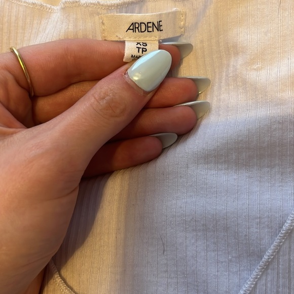 Ardene Short Sleeve - XS - Picture 2 of 2